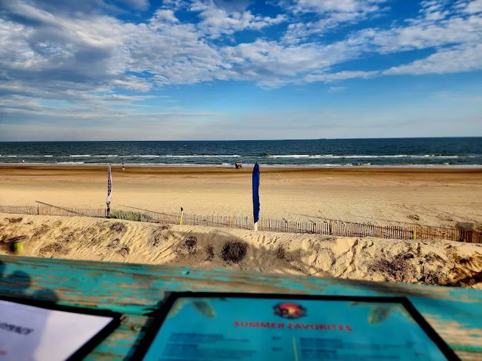 Beachfront RV Resort Picture 3