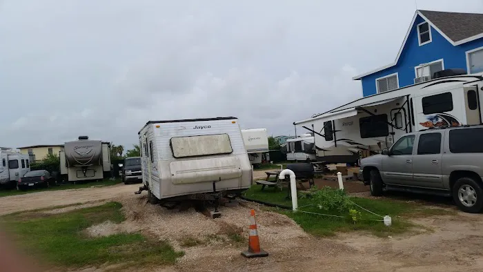 Austin's Landing RV Park Resort Picture 9