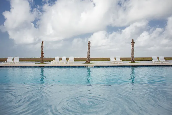 Blue Water RV Resort Picture 2