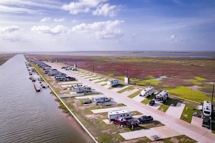 Blue Water RV Resort Picture 10