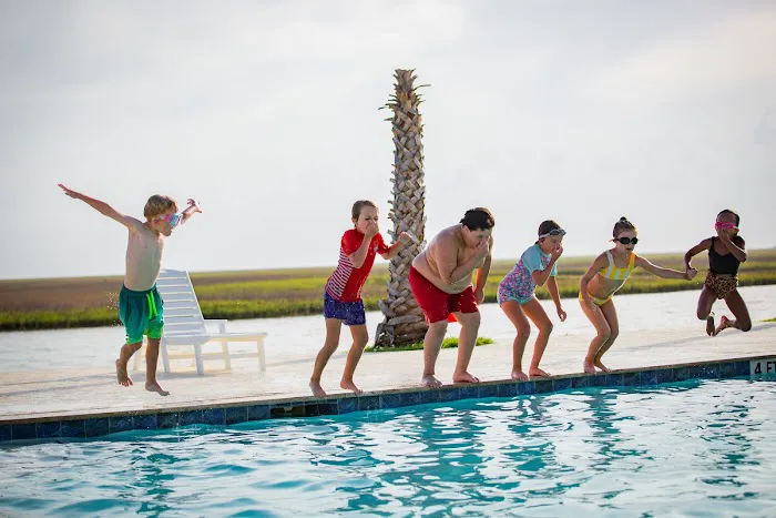 Blue Water RV Resort Picture 3