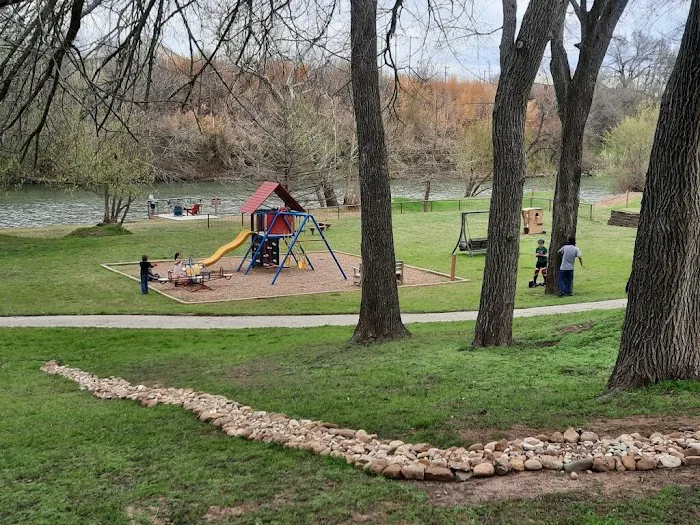 Basin RV Resort - Bastrop Picture 8