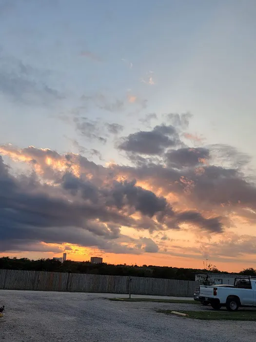 East Austin RV Park Picture 1