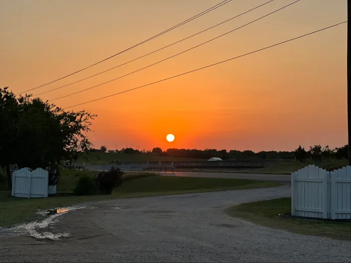 East Austin RV Park Picture 6