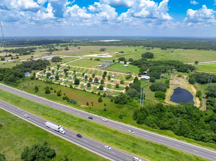 Flatonia Retreat & RV Resort Picture 6