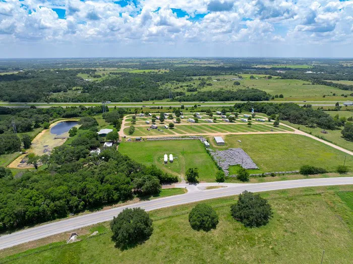 Flatonia Retreat & RV Resort Picture 10