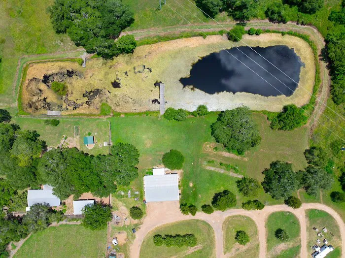 Flatonia Retreat & RV Resort Picture 3