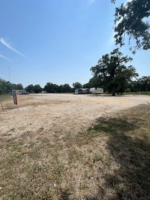 Lovers Lane RV Park Picture 5