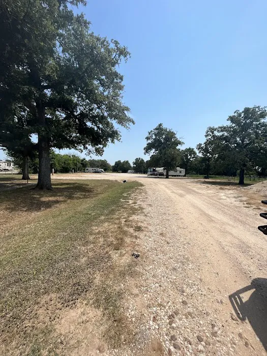 Lovers Lane RV Park Picture 2