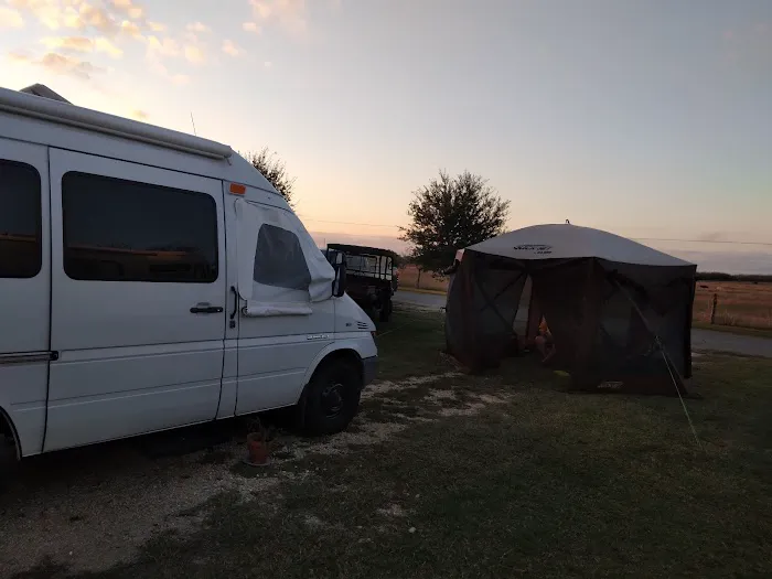 Shiner Boggy Creek RV Park Picture 8