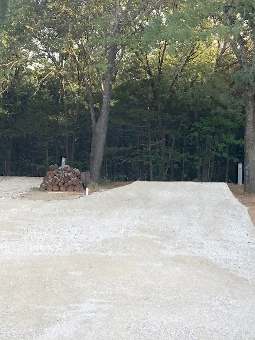 Hidden Creeks RV Park Picture 10