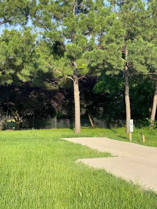 Two Bridges Ranch Tiny Home Resort, RV Park and Horse Hotel Picture 10