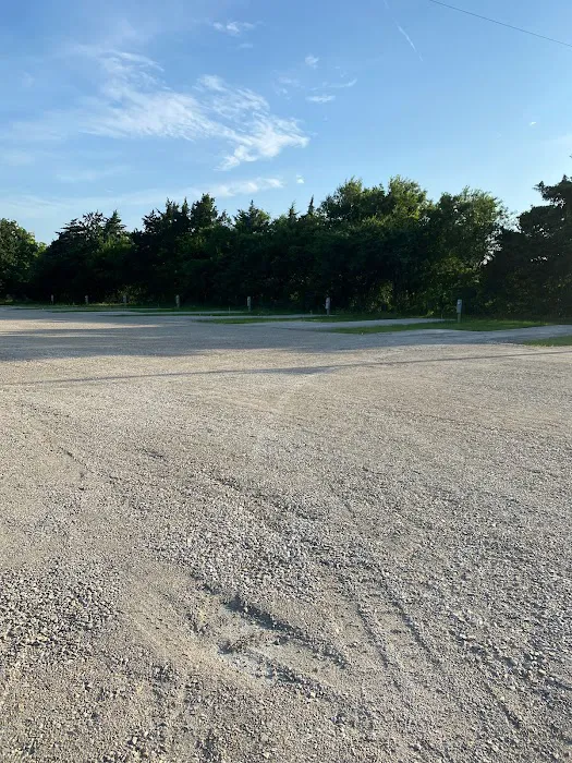 Two Bridges Ranch Tiny Home Resort, RV Park and Horse Hotel Picture 4