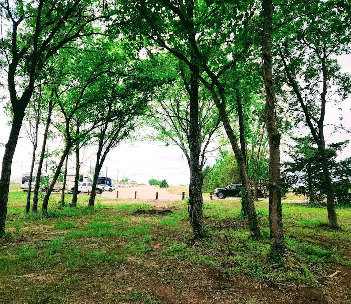 Maverick's RV Park Picture 7