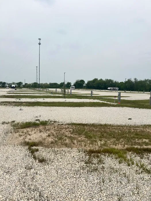 Texoma Trails - RV Park & Apartments Picture 9