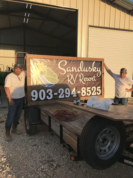 Sandusky RV Resort Picture 4