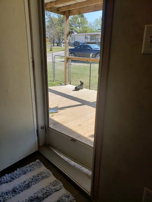 Little's Trailer Park Picture 2