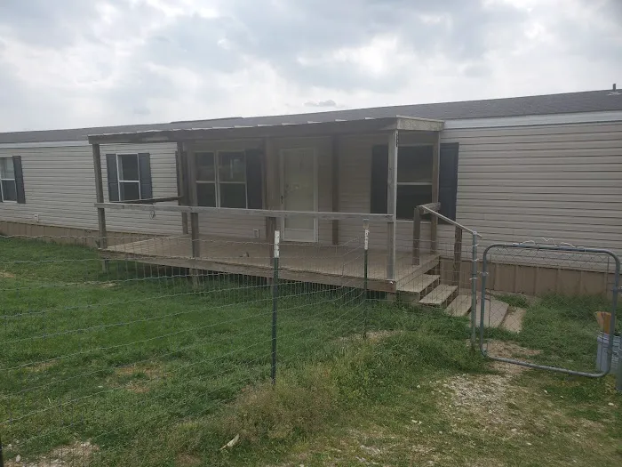 Little's Trailer Park Picture 3