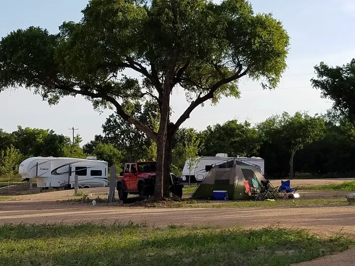 Rocky River RV Resort Picture 9