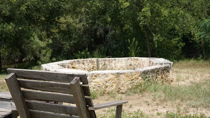 Lampasas Creekside Coach Park Picture 1