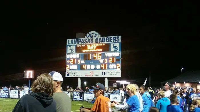 Lampasas Mobile Home & RV Park Picture 2