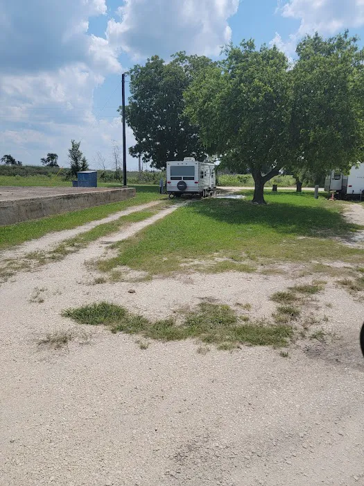 Kemplake RV park Picture 4