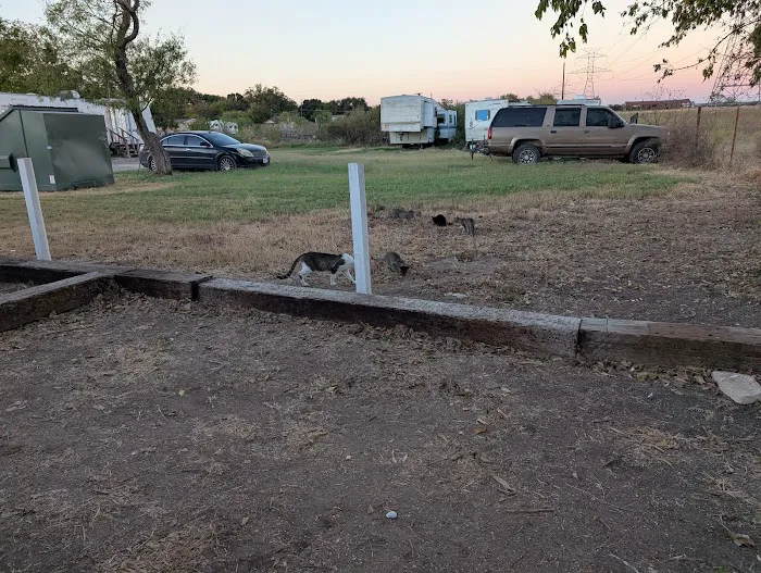 LCs RV Park Picture 2