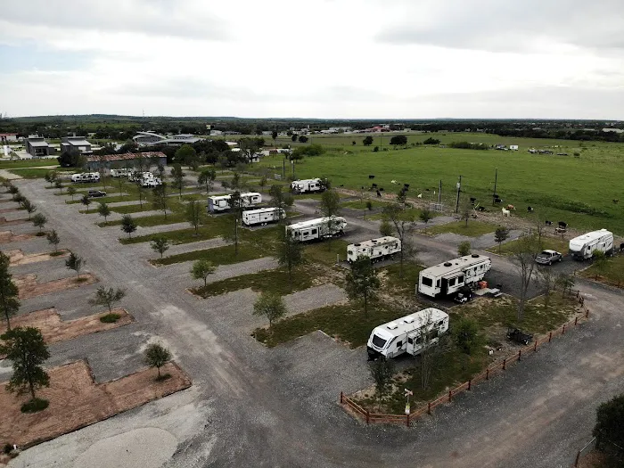 County Line RV Ranch Picture 5