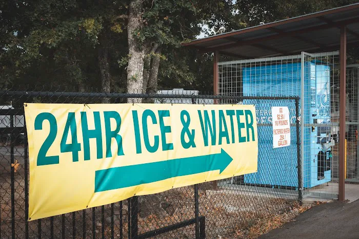 Hwy 71 RV Park and Storage Picture 6