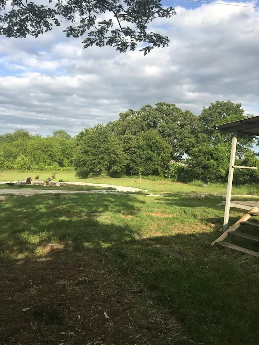 Ranger Land RV Park Picture 2