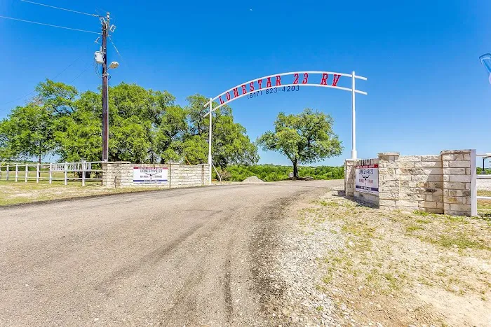 Lonestar 23 RV Park Picture 2