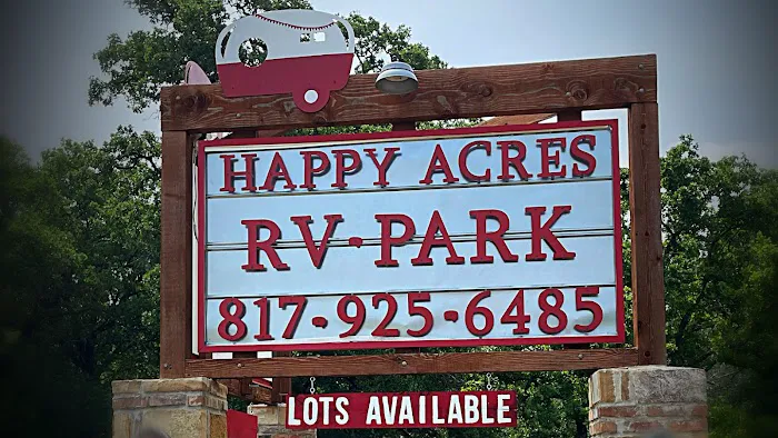 Happy Acres RV Park Picture 3