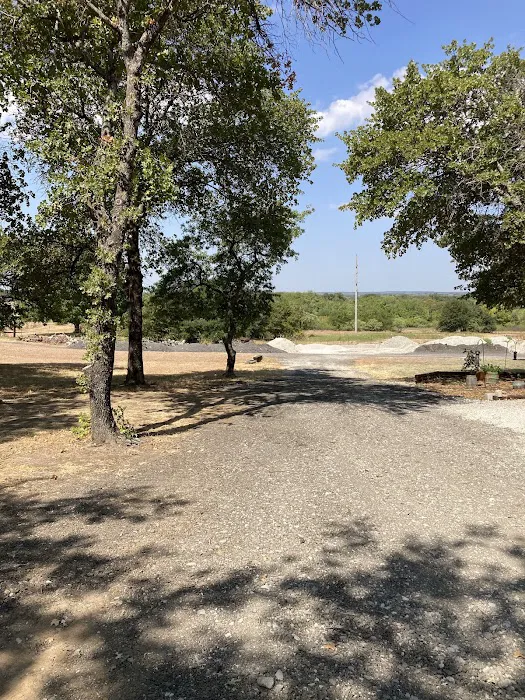 New Highland RV Park Picture 4