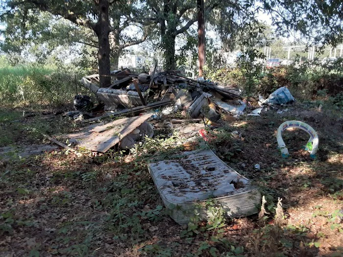 Azle RV Park West Picture 10