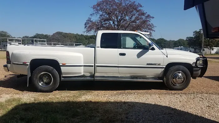 Azle RV Park West Picture 2