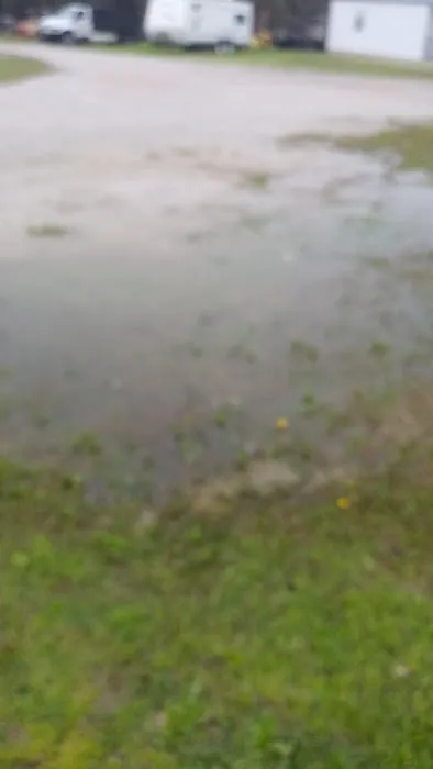 Azle RV Park West Picture 7