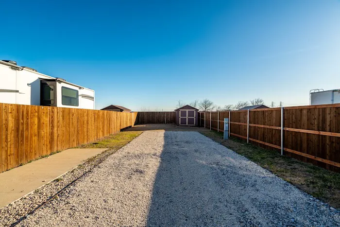 Ventura Luxury RV Community Picture 2