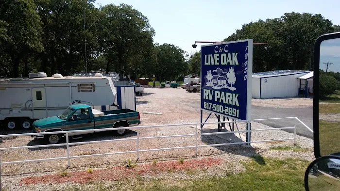 C&C Live Oak RV Park Picture 9