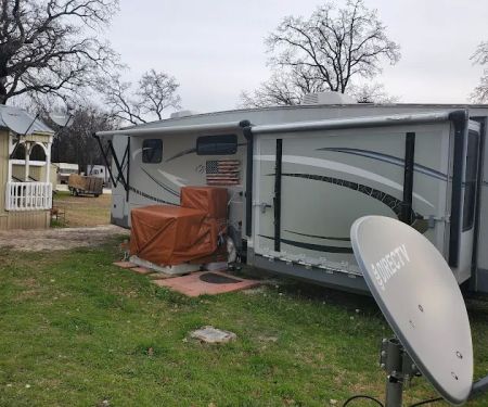 C&C Live Oak RV Park