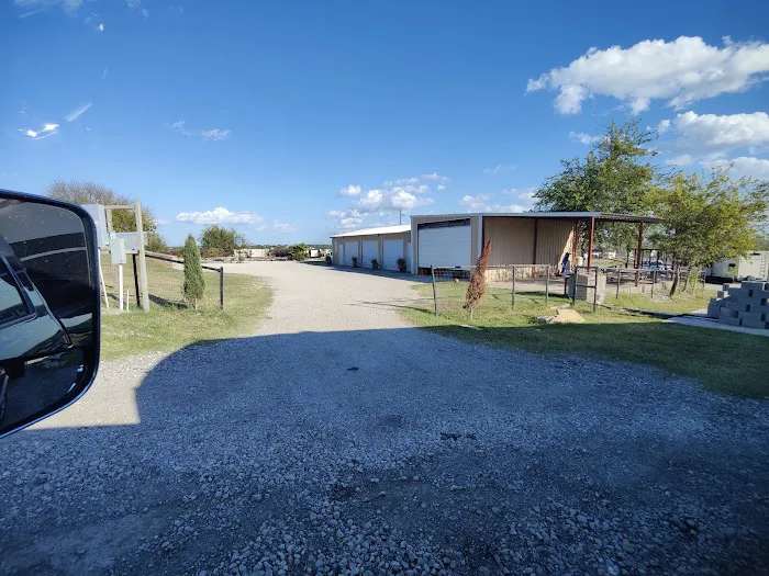 Tired Traveler RV Park Picture 5