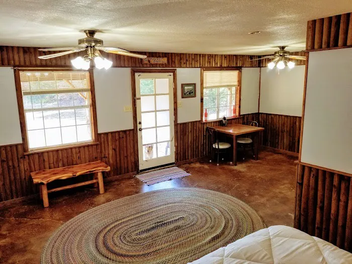 Lone Oak RV Ranch & Retreat Picture 4