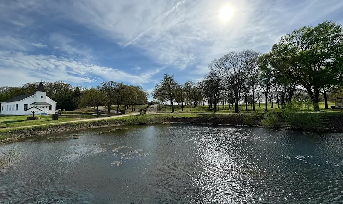 Lone Oak RV Ranch & Retreat Picture 8