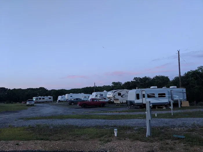 Tranquil Waters RV Resort Picture 10