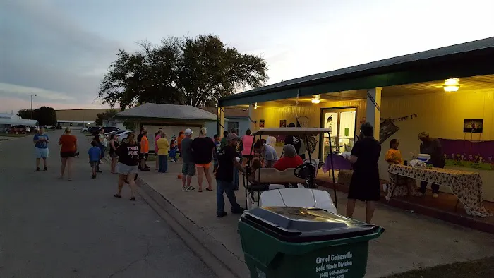 Sunset Village Picture 1