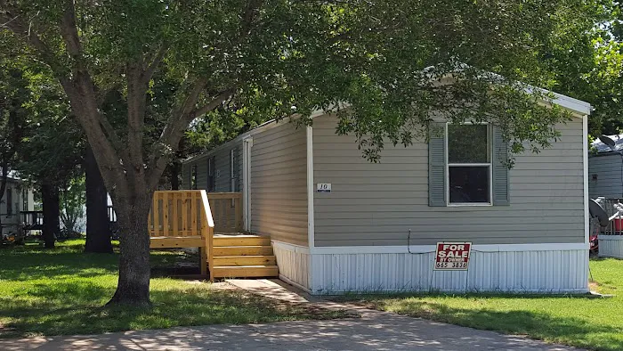 Sunset Village Picture 4