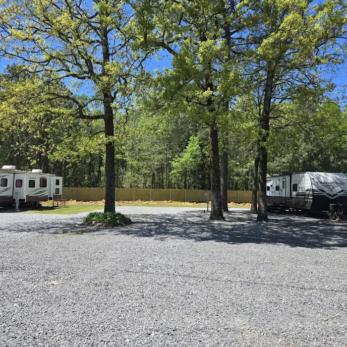 Trail's End RV Retreat Picture 9