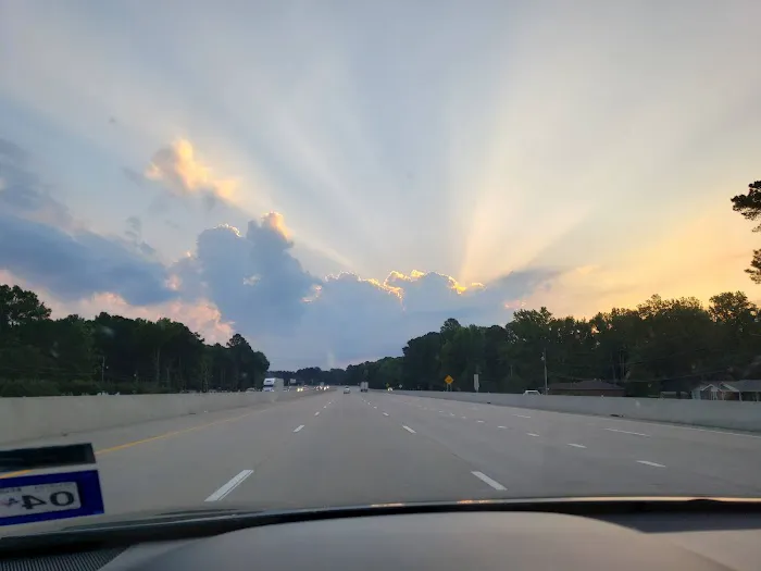 Tall Pines RV Park Picture 2