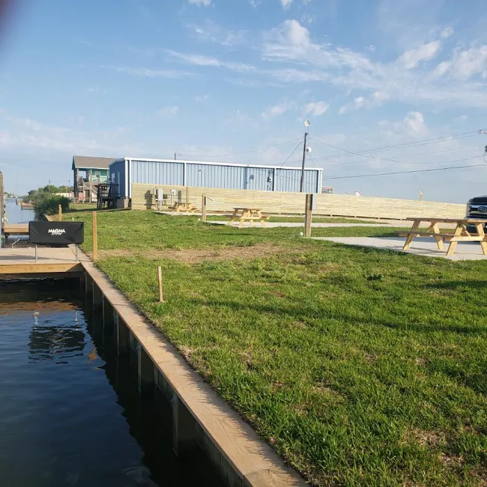 Walters on the water RV Park Picture 1