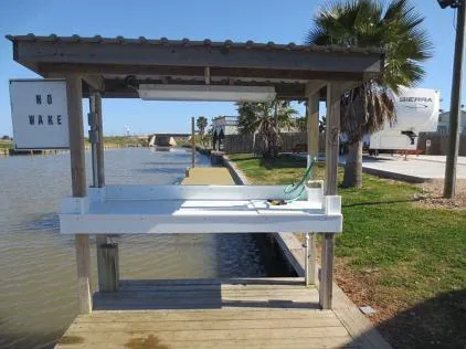 Sargent Shores Rv Park (SARGENT TX ) Picture 5