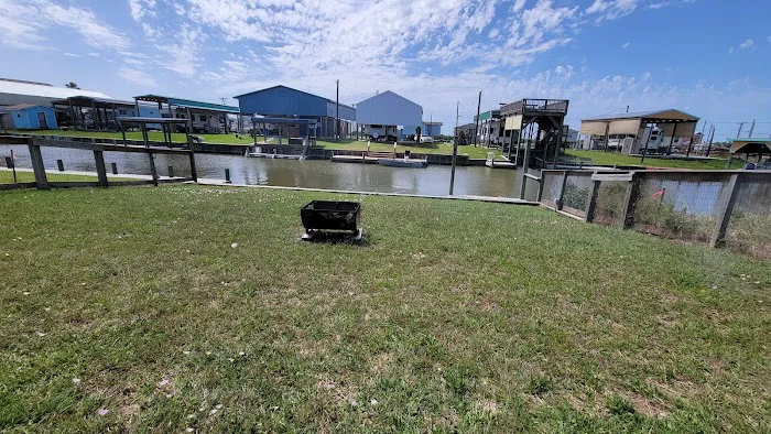 The McHenry's Bay-ler Park Picture 5